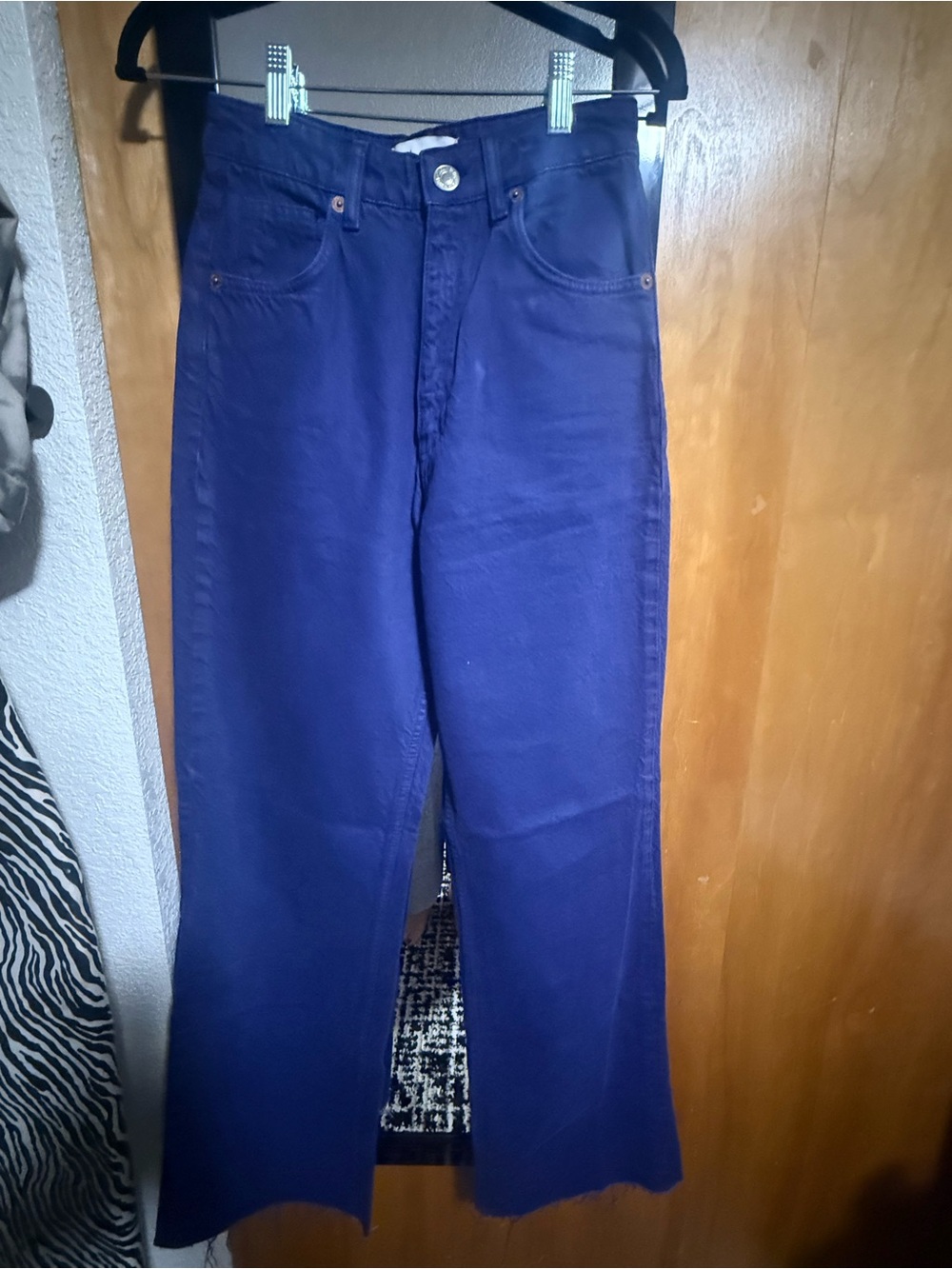 Woman’s Straight-Leg Jeans in Deep Blue - Classic Casual Wear